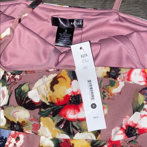 💖 Gorgeous floral romper - Picture 2 of 4